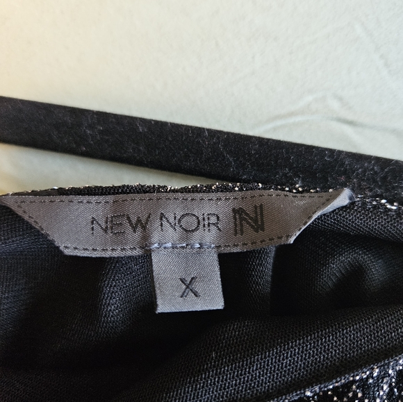 Double Layer Flowy Metallic Tank - XL - Picture 4 of 5